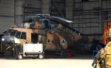 США бросают десятки бывших афганских транспортно боевых Ми 17 в битву за Украину