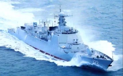 Военный корабль КНР пошел на таран эсминца США у Тайваня, как русские в Крыму